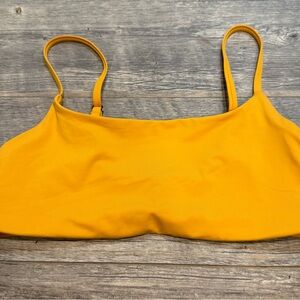 Athleta scoop bikini top in Abyssinian Yellow
